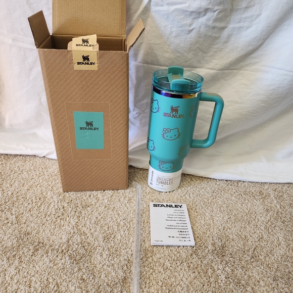 Stanley Other - Stanley Aqua Quencher Tumbler with Handle